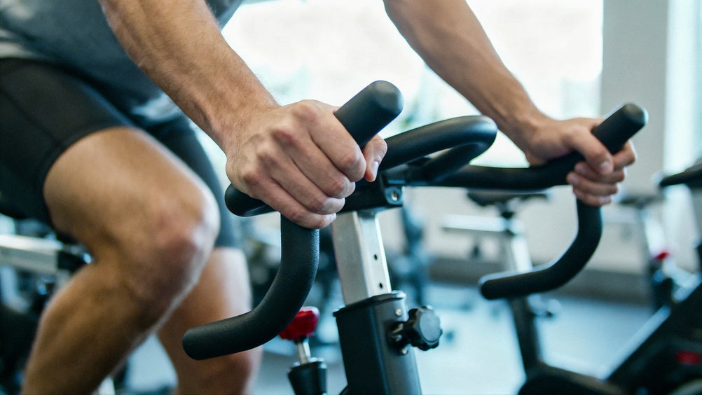 Fahrrad fahren im Gym