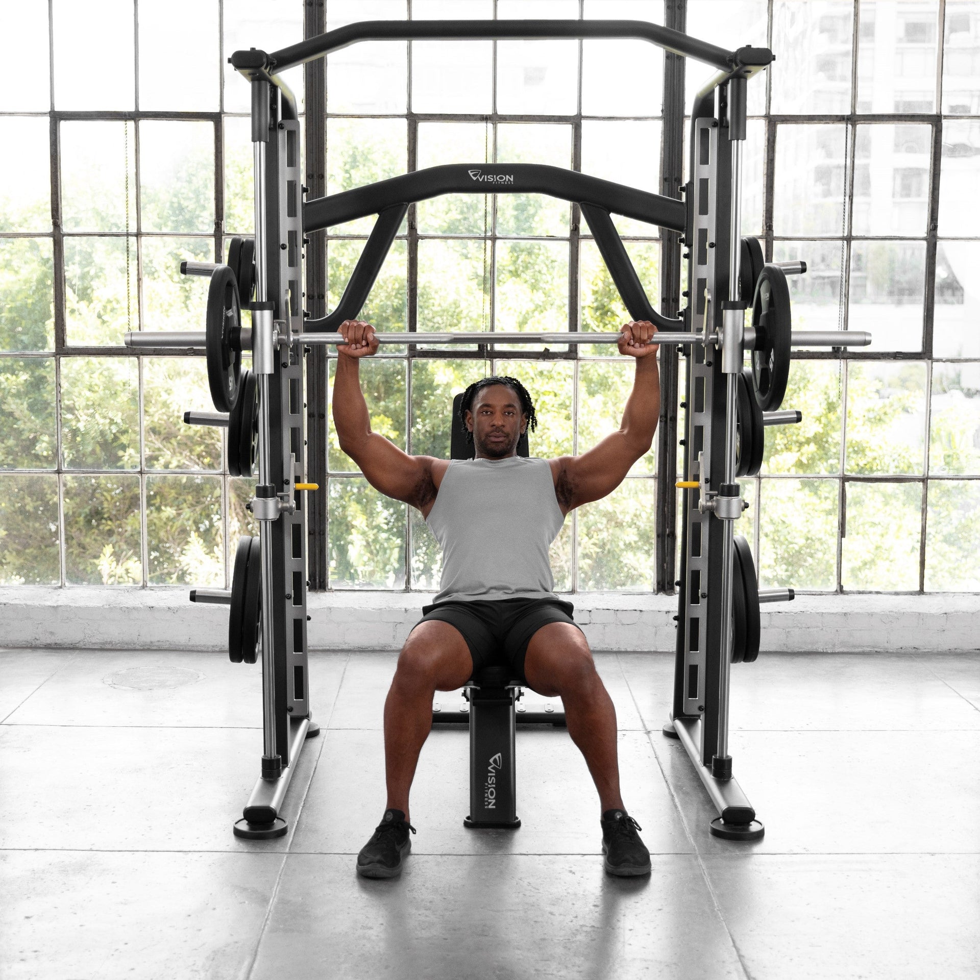 Brust Training mit Smith Machine