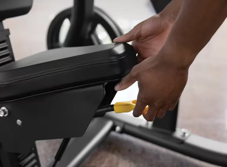 Vertikale Brustpresse – Vision Fitness Keystone PL